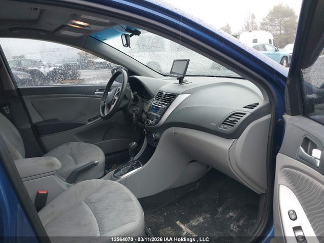KMHCU4AE0FU843440 Hyundai Accent