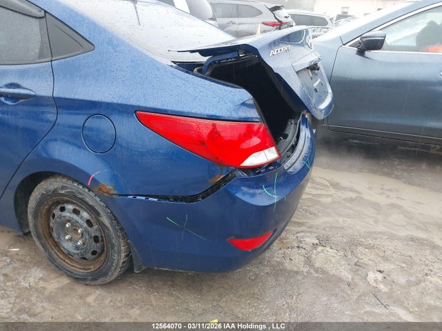 KMHCU4AE0FU843440 Hyundai Accent