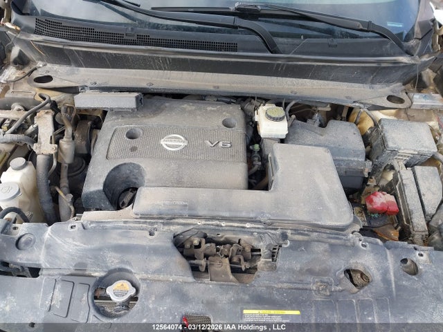 Продажа на аукционе авто 2015 Nissan Pathfinder Platinum/s/sl/sv, vin: 5N1AR2MM5FC627752, номер лота: 12564074