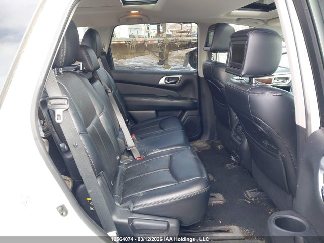 Продажа на аукционе авто 2015 Nissan Pathfinder Platinum/s/sl/sv, vin: 5N1AR2MM5FC627752, номер лота: 12564074