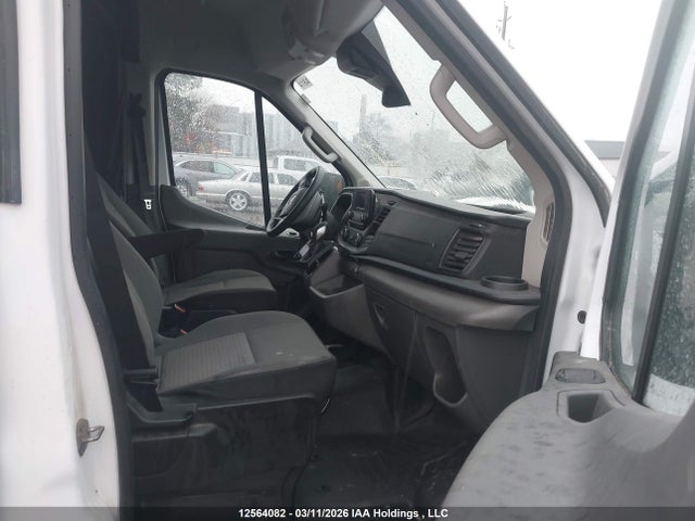 Продажа на аукционе авто 2024 Ford Transit T-250, vin: 1FTBR2C86RKA47112, номер лота: 12564082