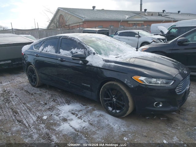 3FA6P0LU7ER114661 Ford Fusion Hybrid Se