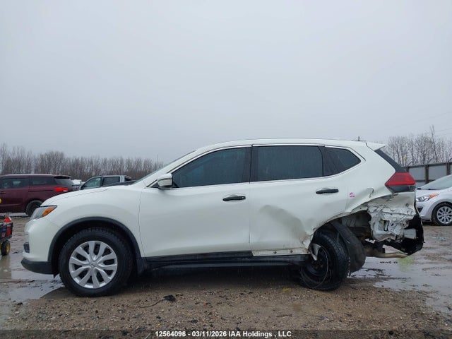 5N1AT2MV3JC740604 Nissan Rogue Sv/sl