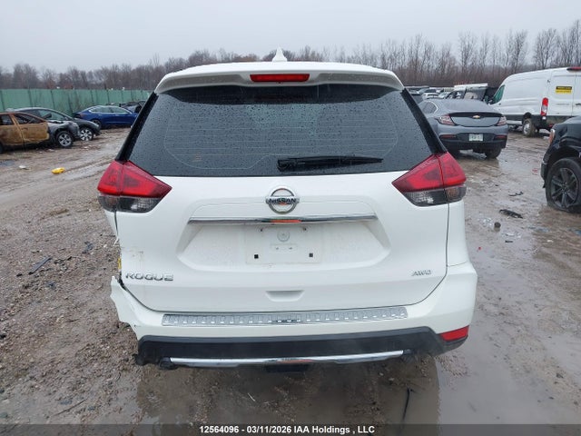 5N1AT2MV3JC740604 Nissan Rogue Sv/sl