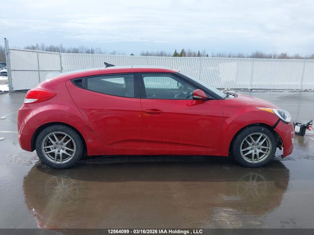 Aukcja sprzedaży 2016 Hyundai Veloster, vin: KMHTC6AD0GU270532, numer aukcji: 12564099