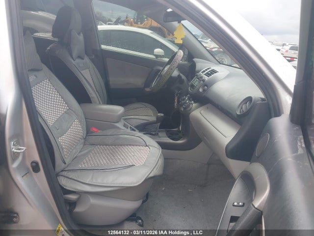 12564132 :رقم المزاد ، 2T3BF4DV5BW167182 vin ، 2011 Toyota Rav4 مزاد بيع