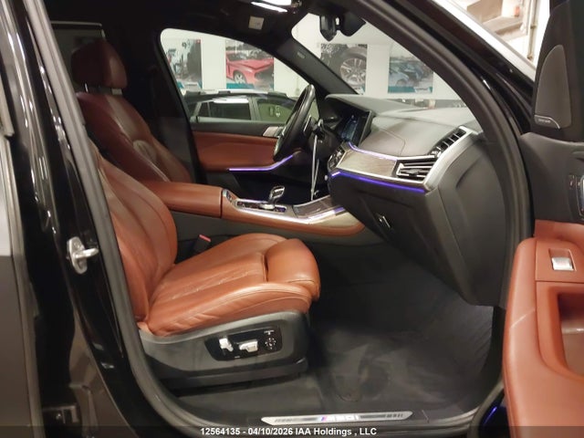 5UXCX6C01N9L60449 BMW X7 M50i