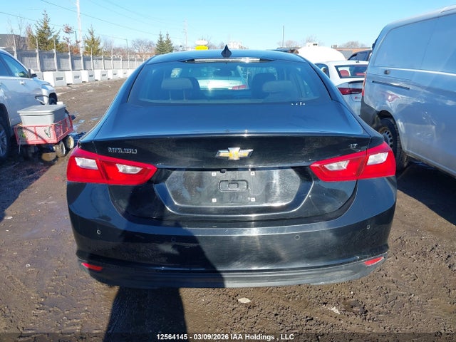 1G1ZD5ST8RF161795 Chevrolet MALIBU LT