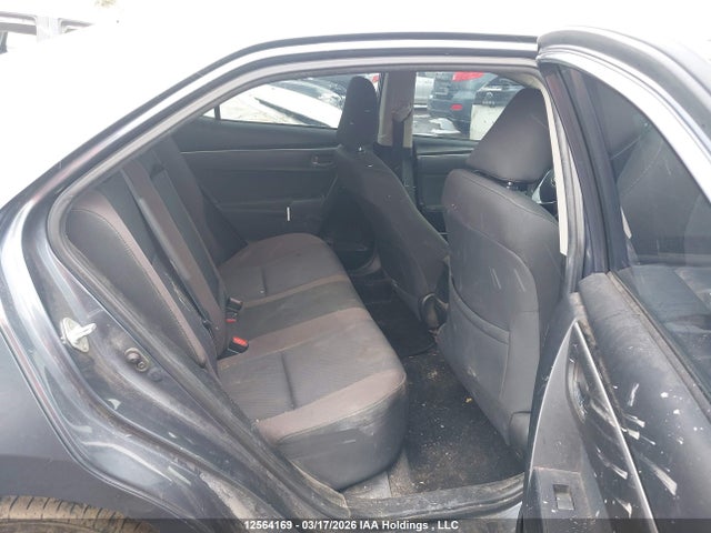 2T1BURHE9JC122879 Toyota COROLLA LE