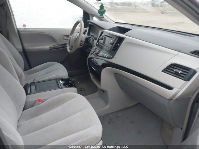 Aukcja sprzedaży 2013 Toyota Sienna, vin: 5TDKK3DC2DS313739, numer aukcji: 12564197