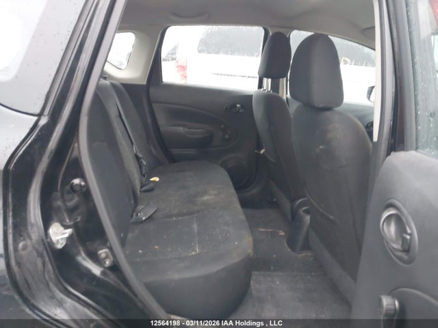 2015 Nissan Versa Note S/s Plus/sv/sl/sr მანქანა იყიდება აუქციონზე, vin: 3N1CE2CP6FL381323, აუქციონის ნომერი: 12564198