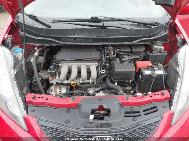 2013 Honda Fit Lx მანქანა იყიდება აუქციონზე, vin: LUCGE8H53D3008625, აუქციონის ნომერი: 12564203