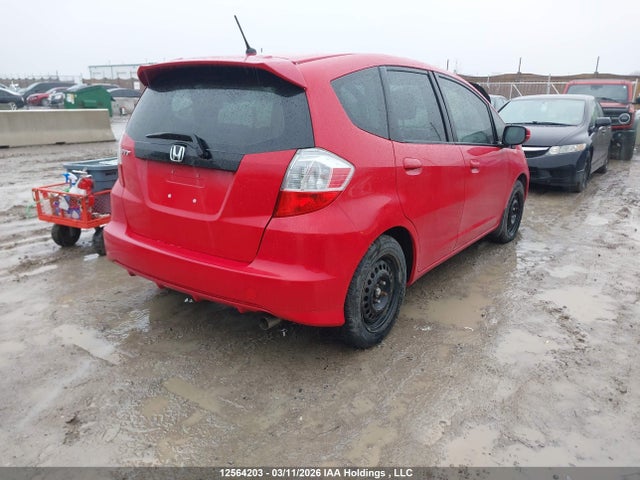 2013 Honda Fit Lx მანქანა იყიდება აუქციონზე, vin: LUCGE8H53D3008625, აუქციონის ნომერი: 12564203
