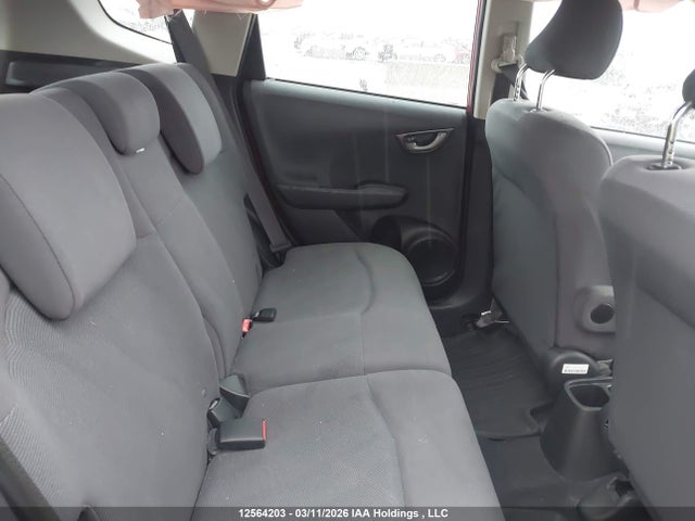 2013 Honda Fit Lx მანქანა იყიდება აუქციონზე, vin: LUCGE8H53D3008625, აუქციონის ნომერი: 12564203