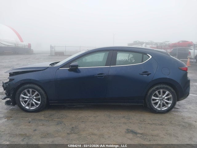 2019 Mazda Mazda3 Gx მანქანა იყიდება აუქციონზე, vin: JM1BPAK74K1127206, აუქციონის ნომერი: 12564218