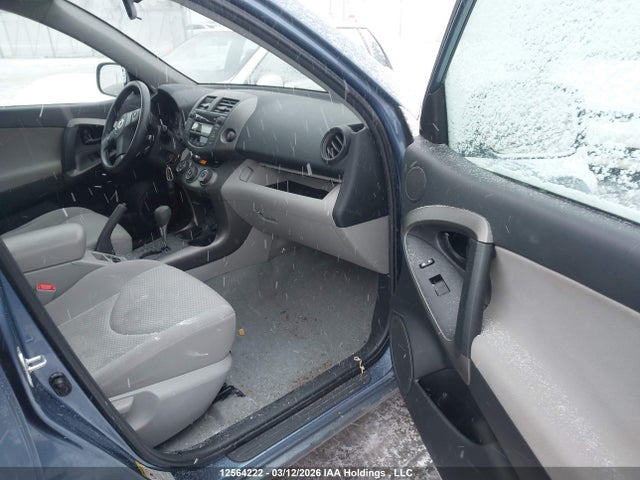 12564222 :رقم المزاد ، 2T3BF4DV6BW124910 vin ، 2011 Toyota Rav4 مزاد بيع