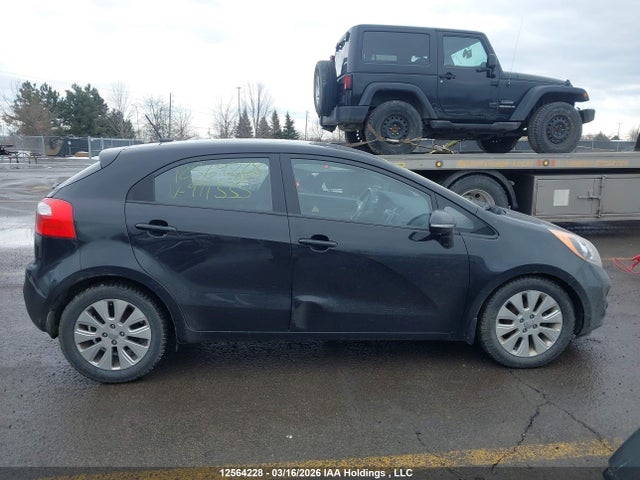 12564228 :رقم المزاد ، KNADN5A33F6991335 vin ، 2015 Kia Rio Ex/lx/lx+/sx مزاد بيع
