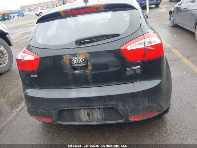 12564228 :رقم المزاد ، KNADN5A33F6991335 vin ، 2015 Kia Rio Ex/lx/lx+/sx مزاد بيع