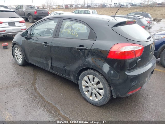 12564228 :رقم المزاد ، KNADN5A33F6991335 vin ، 2015 Kia Rio Ex/lx/lx+/sx مزاد بيع