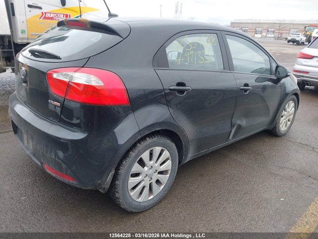 12564228 :رقم المزاد ، KNADN5A33F6991335 vin ، 2015 Kia Rio Ex/lx/lx+/sx مزاد بيع