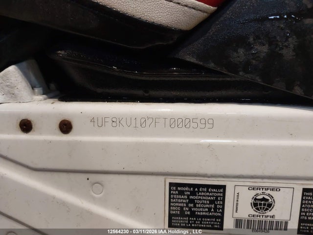 4UF8KV107FT000599 Yamaha Viper Stx