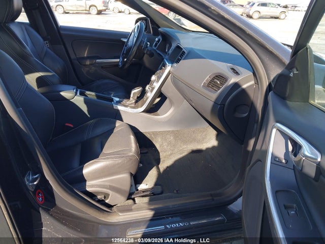Volvo S60 T6 Premier Plus 2015 YV1902TL6F2363869 Image 5