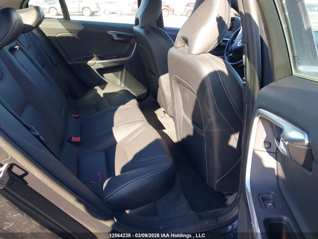 Volvo S60 T6 Premier Plus 2015 YV1902TL6F2363869 Image 8