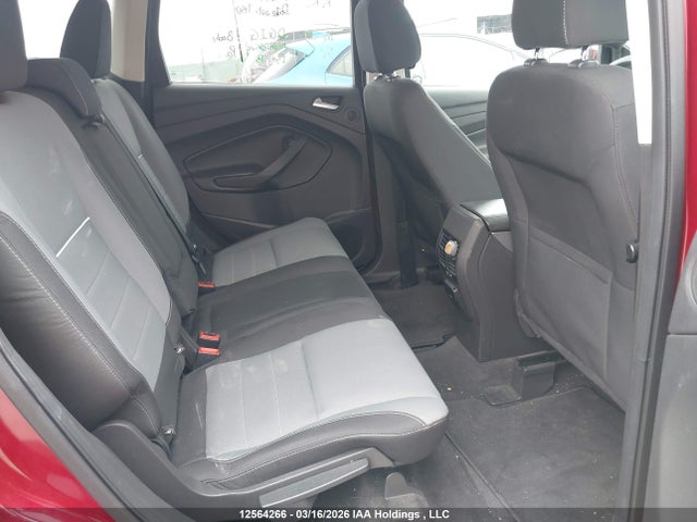 2014 Ford Escape Se მანქანა იყიდება აუქციონზე, vin: 1FMCU0GX9EUD34737, აუქციონის ნომერი: 12564266