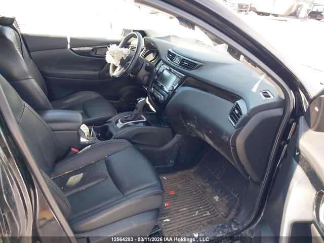 JN1BJ1BW5MW435292 Nissan Qashqai S/sl/sv