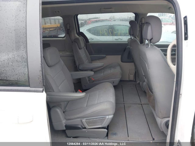12564284 :رقم المزاد ، 2D4RN4DE7AR409855 vin ، 2010 Dodge Grand Caravan Se مزاد بيع