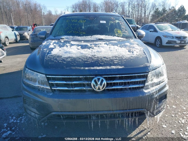 Продажа на аукционе авто 2020 Volkswagen Tiguan Comfortline/iq Drive, vin: 3VV2B7AX2LM106363, номер лота: 12564288
