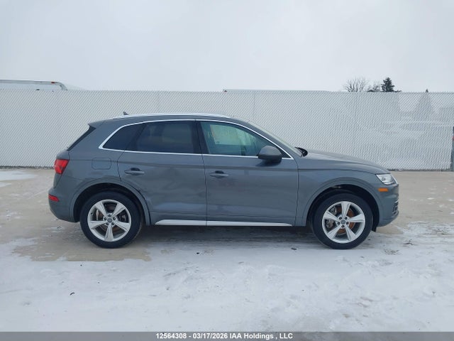 WA1BNAFYXK2074444 Audi Q5 Premium Plus