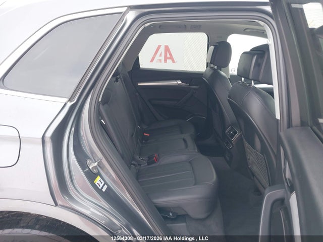 WA1BNAFYXK2074444 Audi Q5 Premium Plus