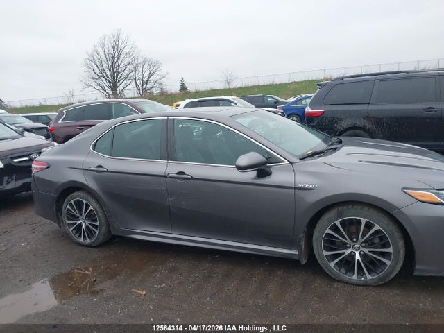 4T1B21HK6KU512576 Toyota Camry Hybrid Se