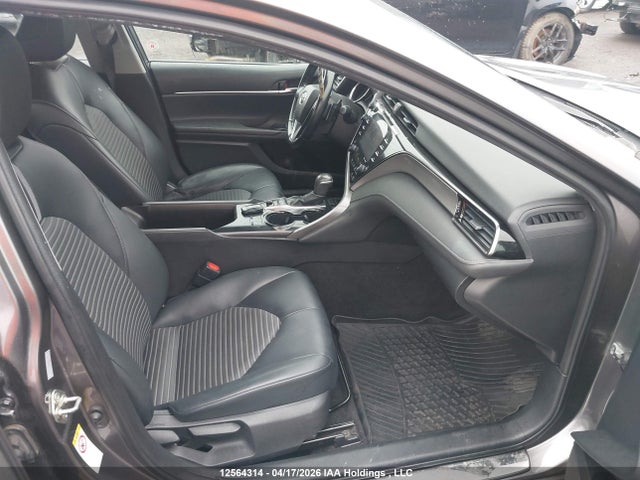 4T1B21HK6KU512576 Toyota Camry Hybrid Se