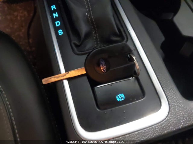 12564318 :رقم المزاد ، 1FMCU9G96HUD31353 vin ، 2017 Ford Escape Se مزاد بيع