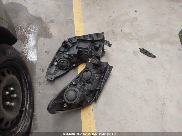 12564318 :رقم المزاد ، 1FMCU9G96HUD31353 vin ، 2017 Ford Escape Se مزاد بيع