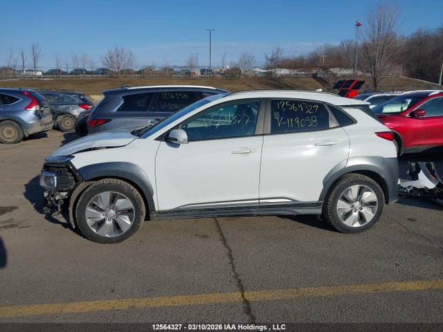 KM8K33AG0MU119058 Hyundai Kona Electric Ultimate