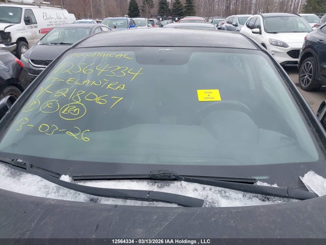 KMHD84LF0HU218067 Hyundai Elantra