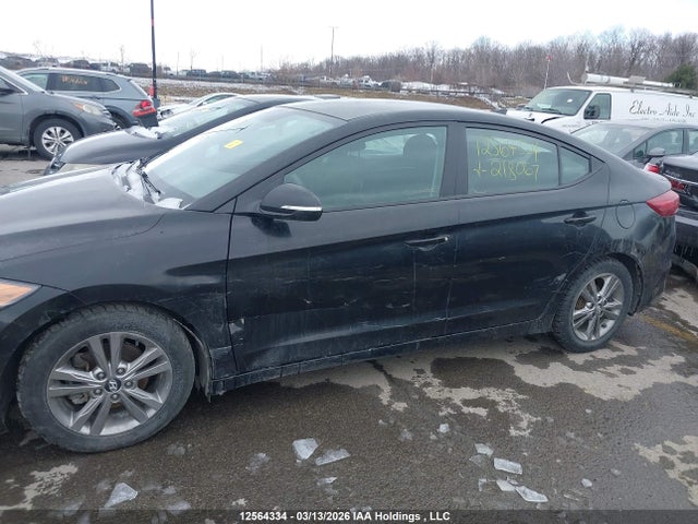 KMHD84LF0HU218067 Hyundai Elantra