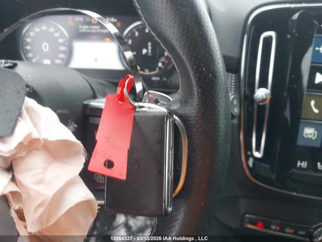 YV4162UM3L2242895 Volvo Xc40 T5 R-design