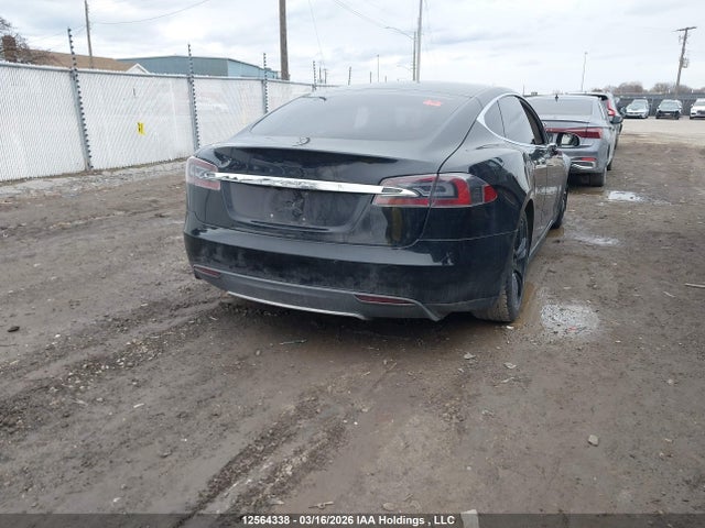 Tesla MODEL S 2014 5YJSA1H11EFP61377 Image 4