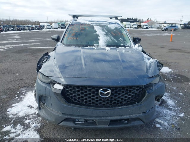 7MMVABDM5PN102869 Mazda Cx-50 Premium