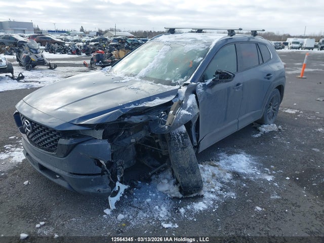 7MMVABDM5PN102869 Mazda Cx-50 Premium