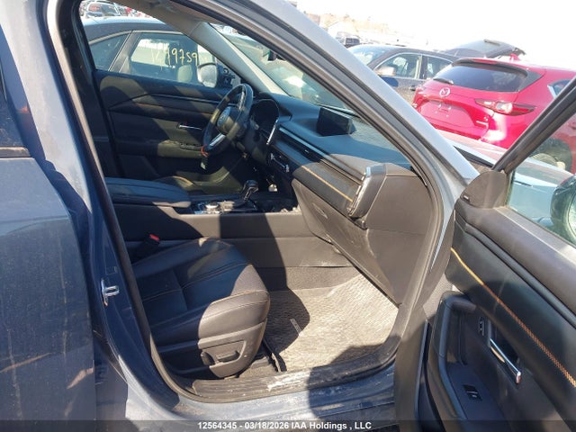 7MMVABDM5PN102869 Mazda Cx-50 Premium