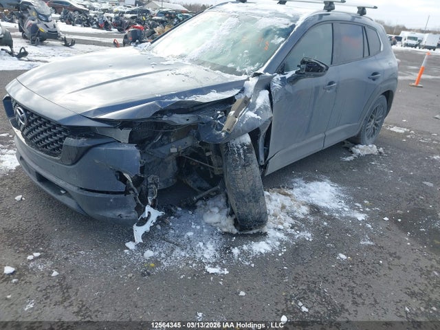 7MMVABDM5PN102869 Mazda Cx-50 Premium