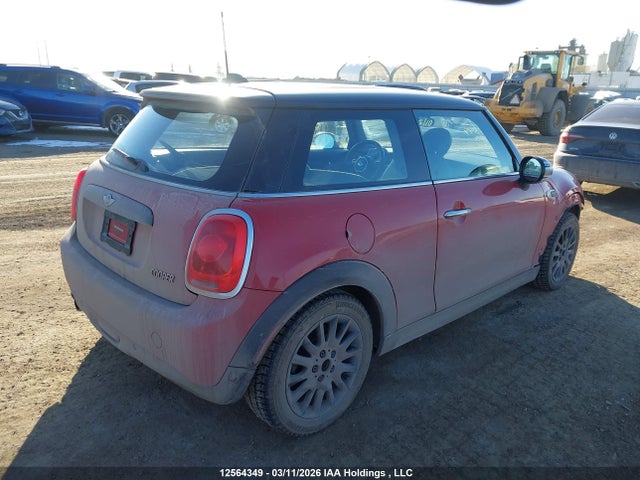 Mini 3 Door Cooper 2018 WMWXP5C56J2H29219 Image 4