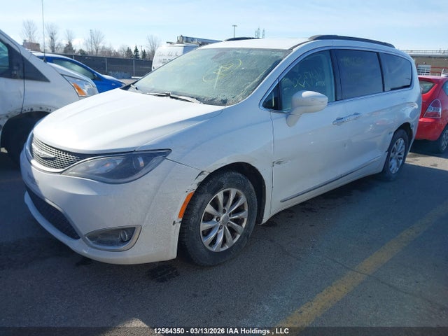 Aukcja sprzedaży 2017 Chrysler Pacifica Touring-l, vin: 2C4RC1BG2HR522984, numer aukcji: 12564350