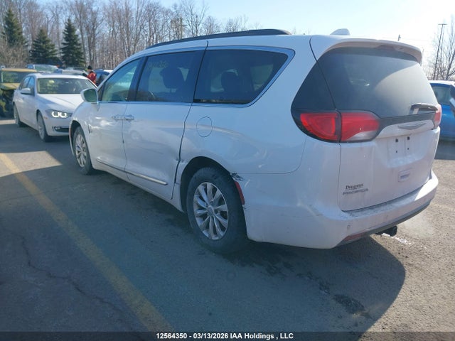 Aukcja sprzedaży 2017 Chrysler Pacifica Touring-l, vin: 2C4RC1BG2HR522984, numer aukcji: 12564350