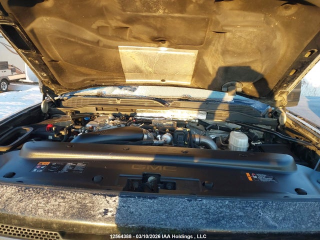 1GT42VCY8KF205835 GMC Sierra K3500 Slt